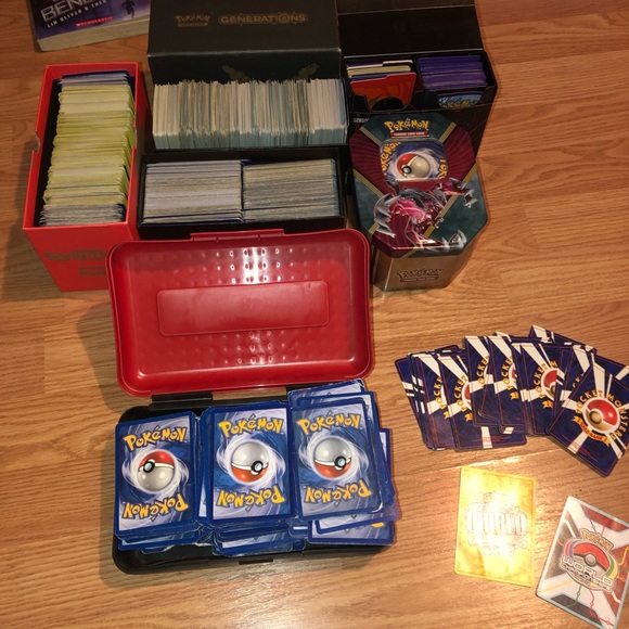 POKÉMON LOT - Picture 2 of 8